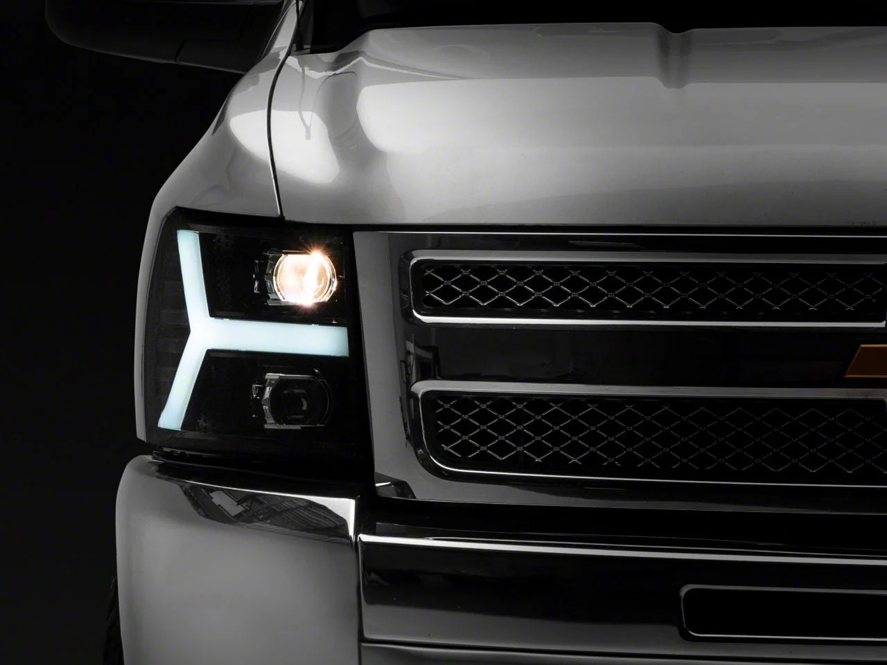 AlphaRex PRO-Series Projector Headlights; Jet Black Housing; Clear Lens (07-13 Silverado 1500)