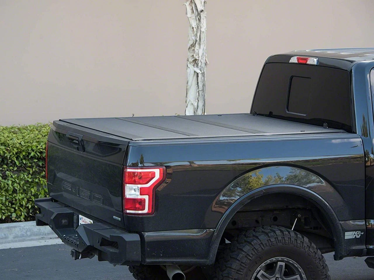 CoveRex TFX Series Folding Tonneau Cover (14-18 Silverado 1500 w/ 5.80-Foot Short & 6.50-Foot Standard Box)