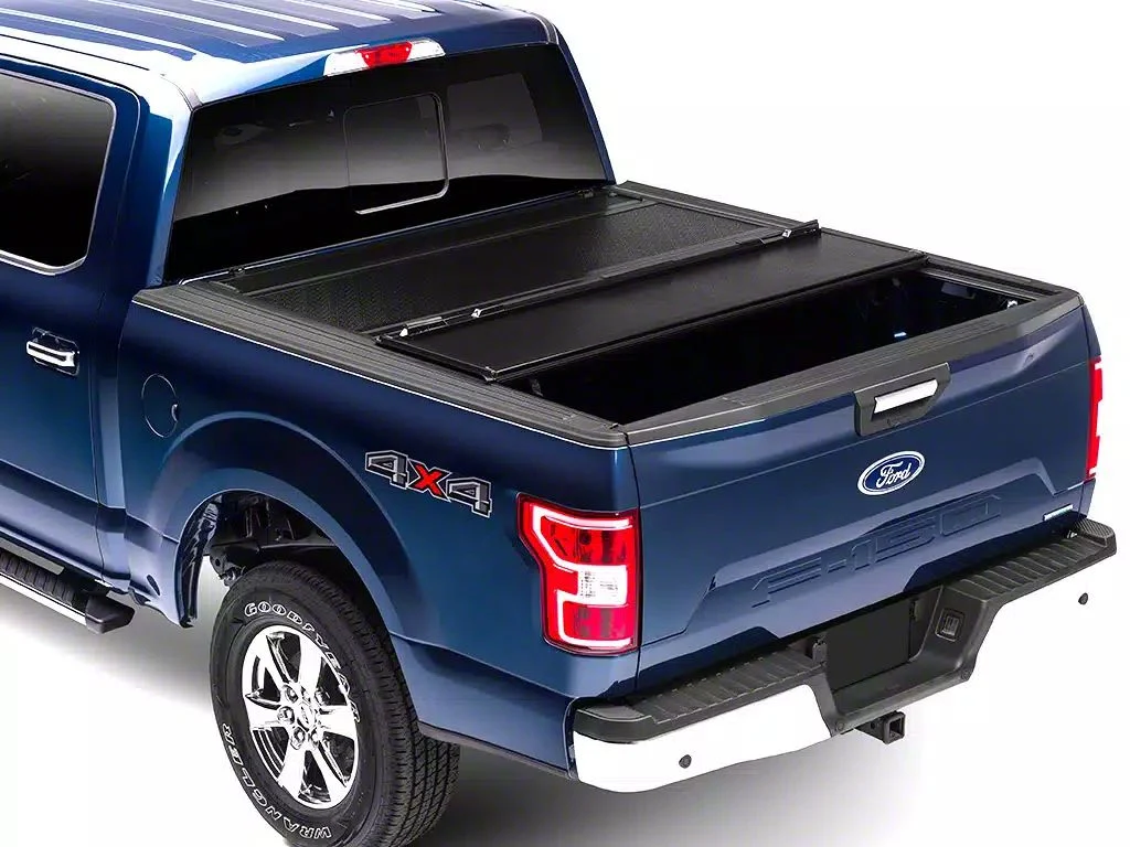 BAK Industries BAKFlip FiberMax Tri-Fold Tonneau Cover (20-26 Sierra 2500 HD)