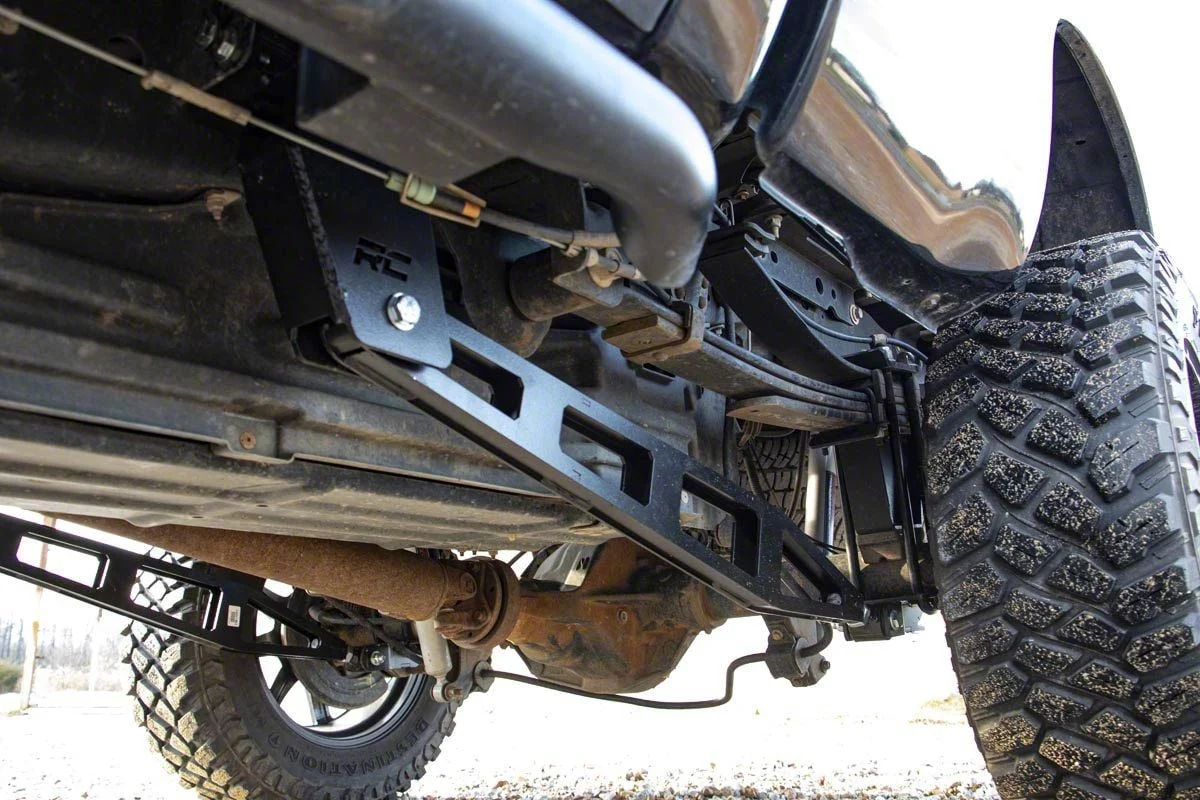 Rough Country Suspension Traction Bar Kit with 0 to 3-Inch Lift (11-16 4WD F-250 Super Duty)