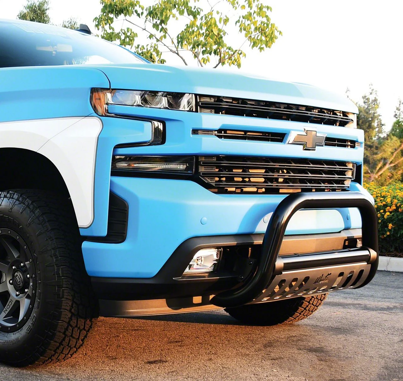 Westin Ultimate Bull Bar; Black (19-26 Silverado 1500, Excluding ZR2)