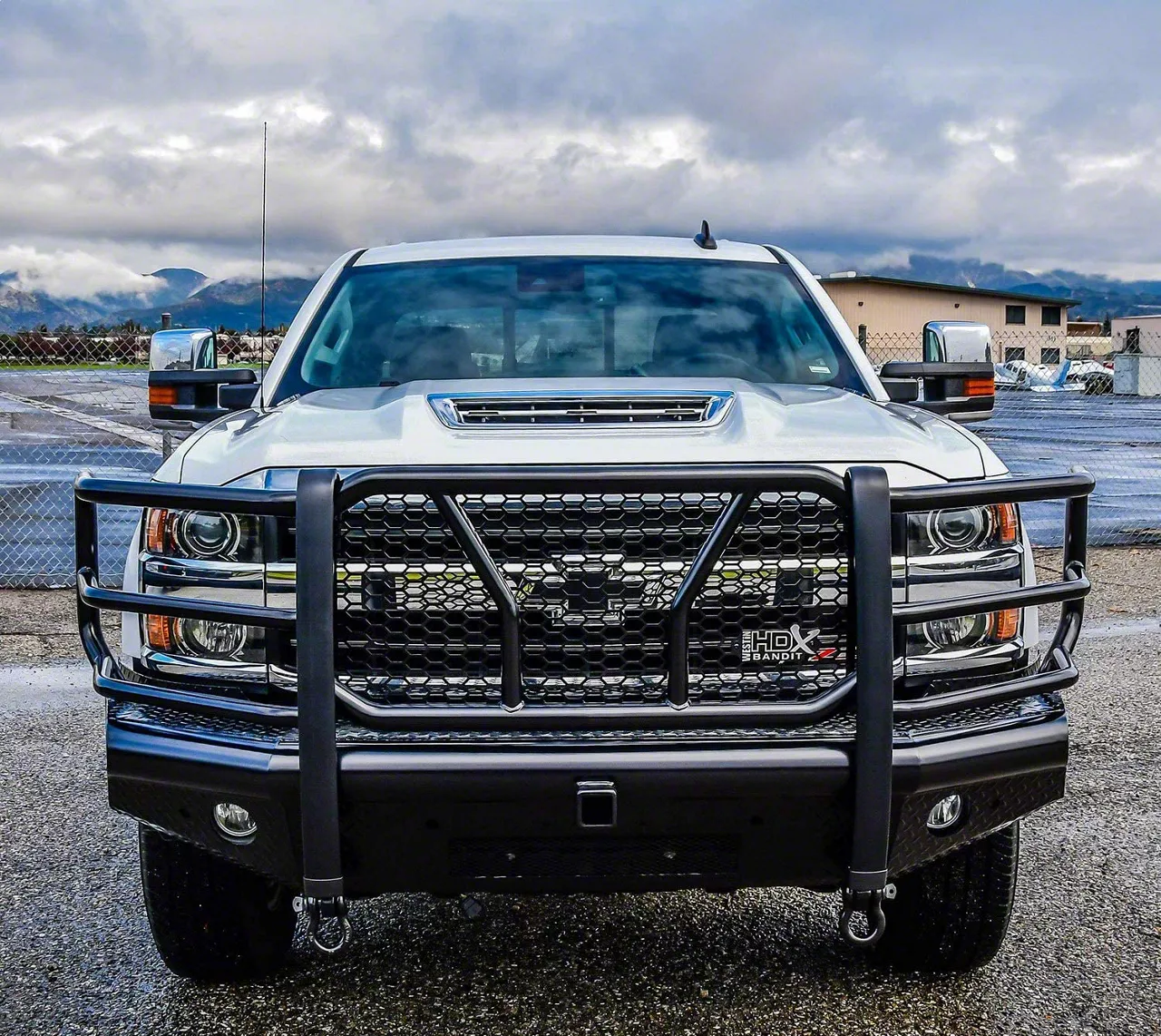 Westin HDX Bandit Front Bumper; Textured Black (15-19 Silverado 2500 HD)